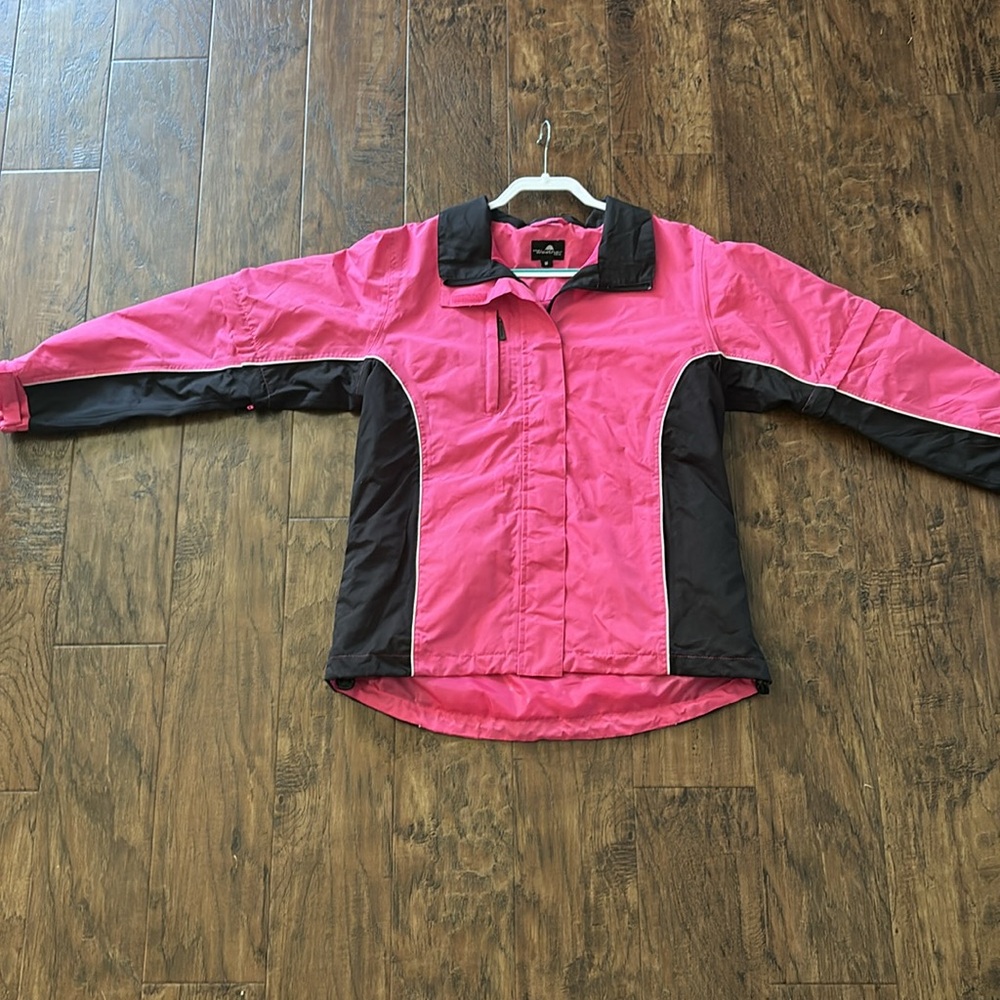 The Weather Co All Weather Microfiber Rain Jacket Size M, NWOT